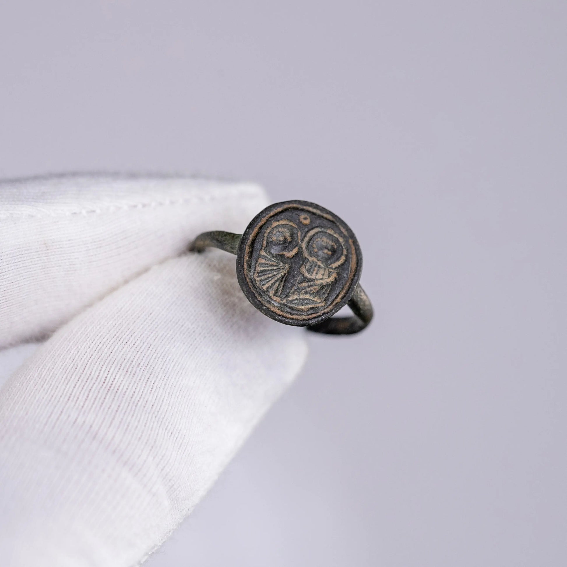 “Symmachos” – Byzantine Bronze Ring (8th–10th Century AD) – EU 58 / US 8.5 Aurora Antiqua