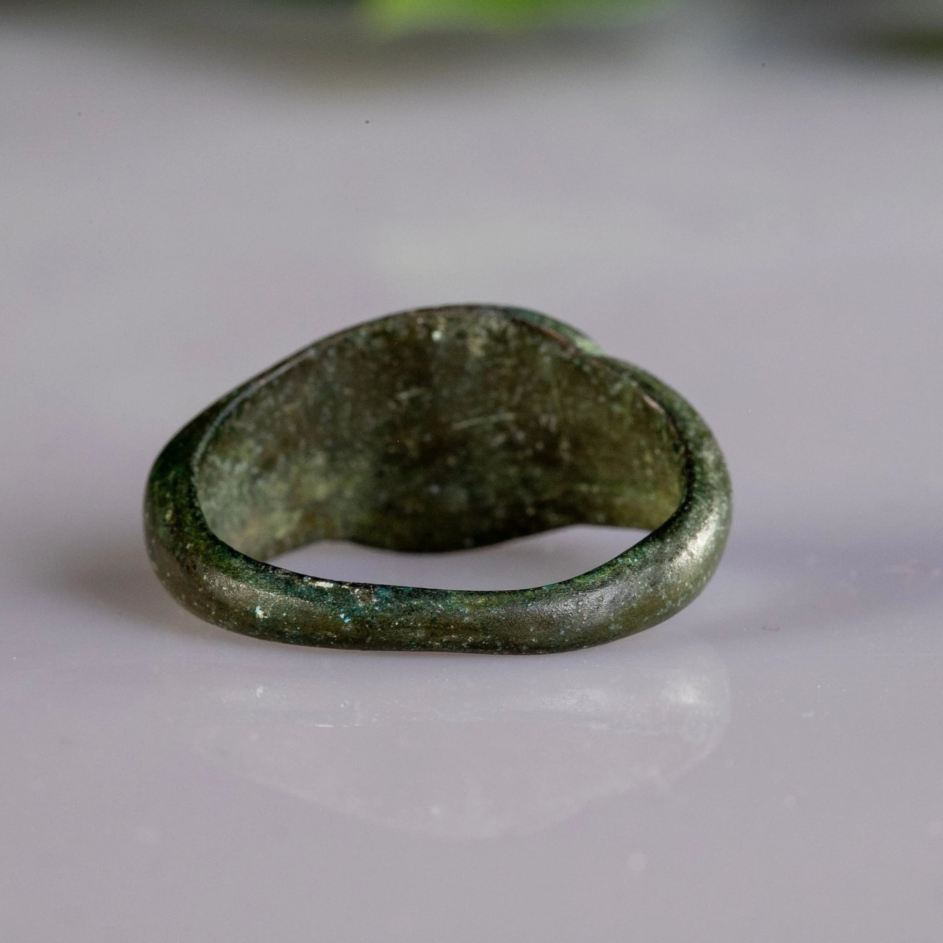 “Silvanus” – Roman Bronze Signet Ring with Hunter Scene (2nd–3rd Century AD) – EU 54 / US 7.75 Aurora Antiqua