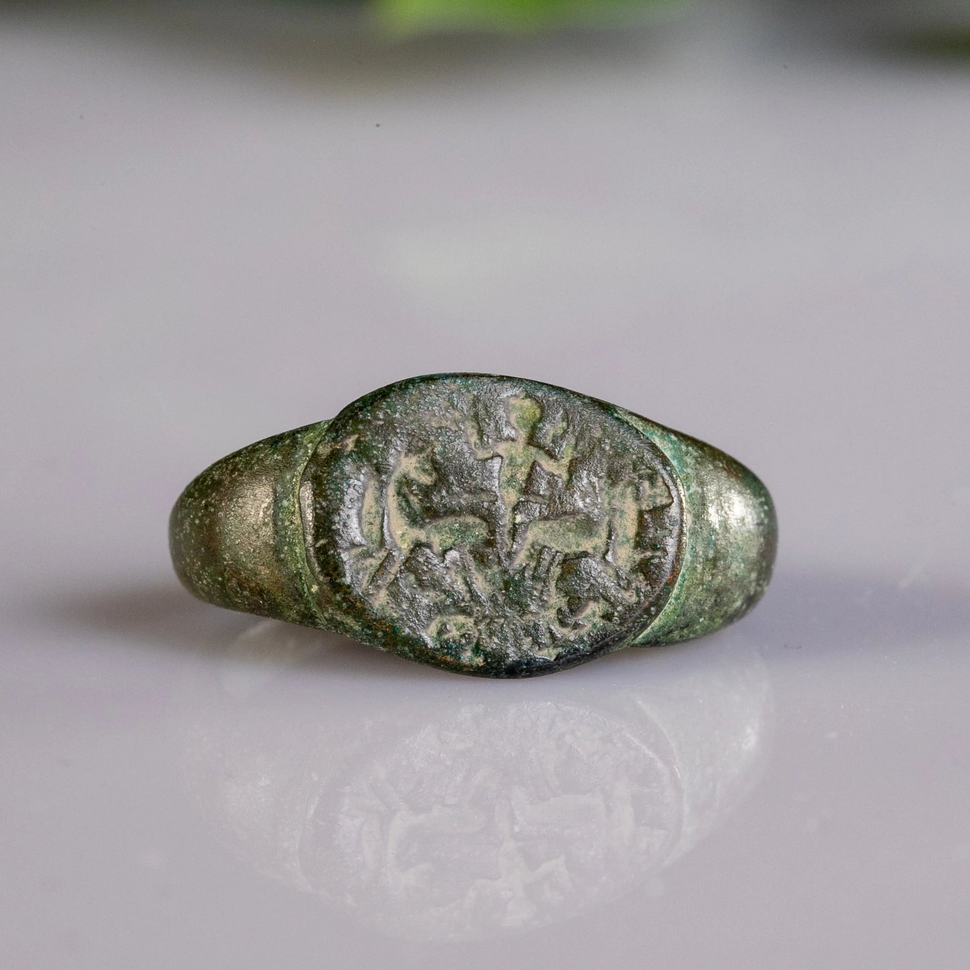 “Silvanus” – Roman Bronze Signet Ring with Hunter Scene (2nd–3rd Century AD) – EU 54 / US 7.75 Aurora Antiqua