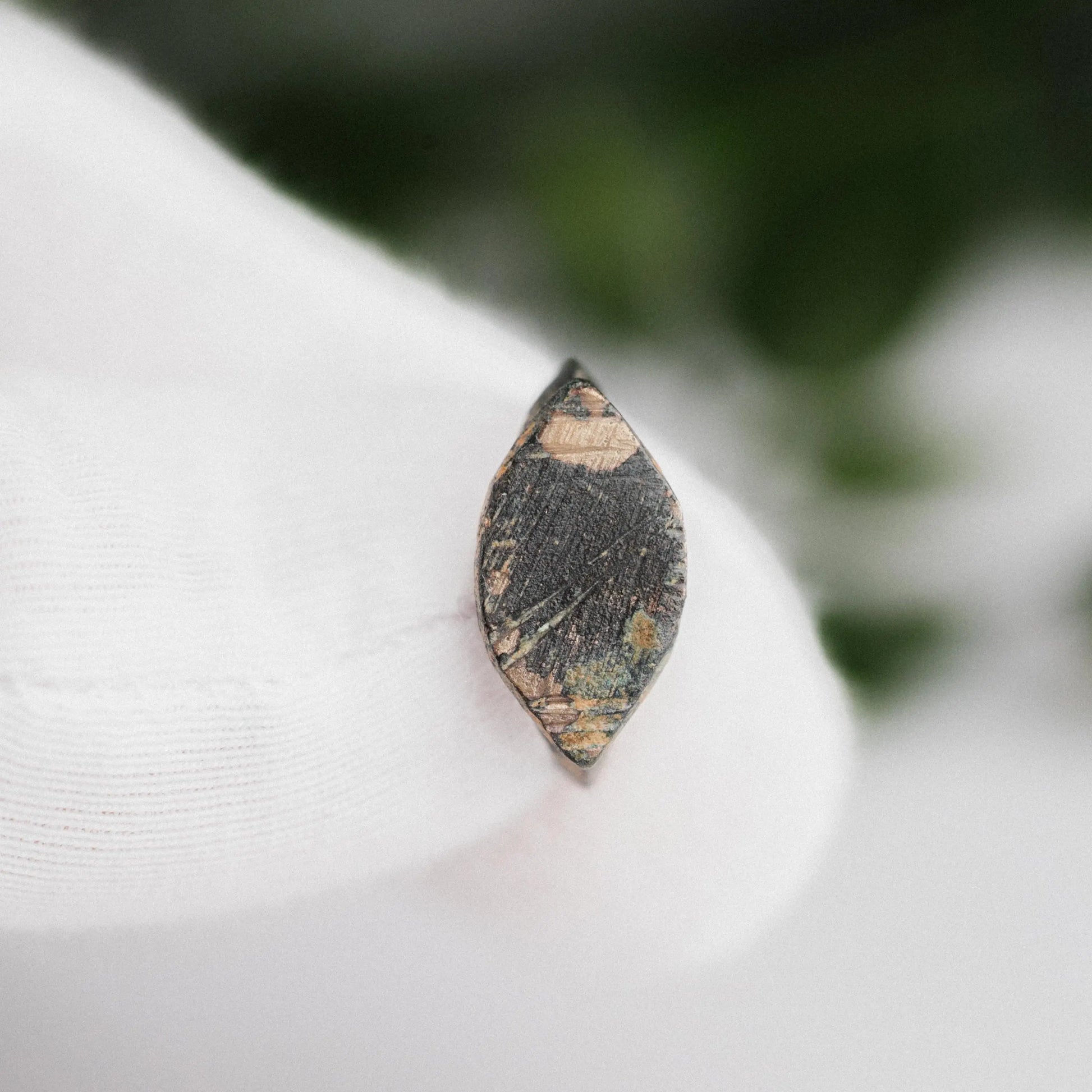 'Alinor' - Medieval Bronze Ring (12th–16th C. CE) EU 47 / US 4 Aurora Antiqua