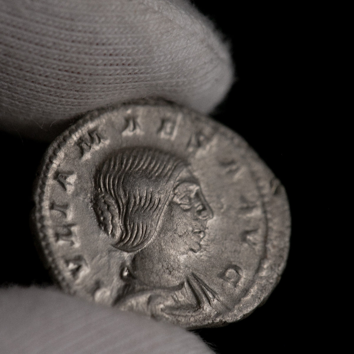 Roman Silver Denarius 'Julia Maesa' (218-222 AD, RIC IV-2 268)