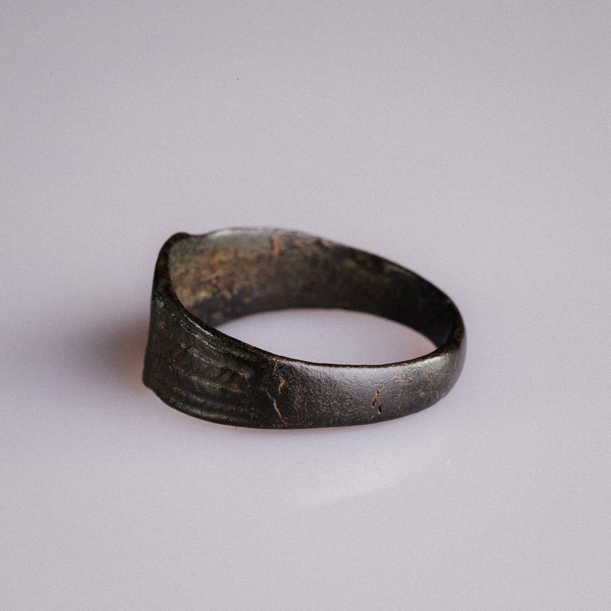 Medieval Bronze Signet Ring 'Eadric' (13th-15th c. AD) EU 61/US 9.75