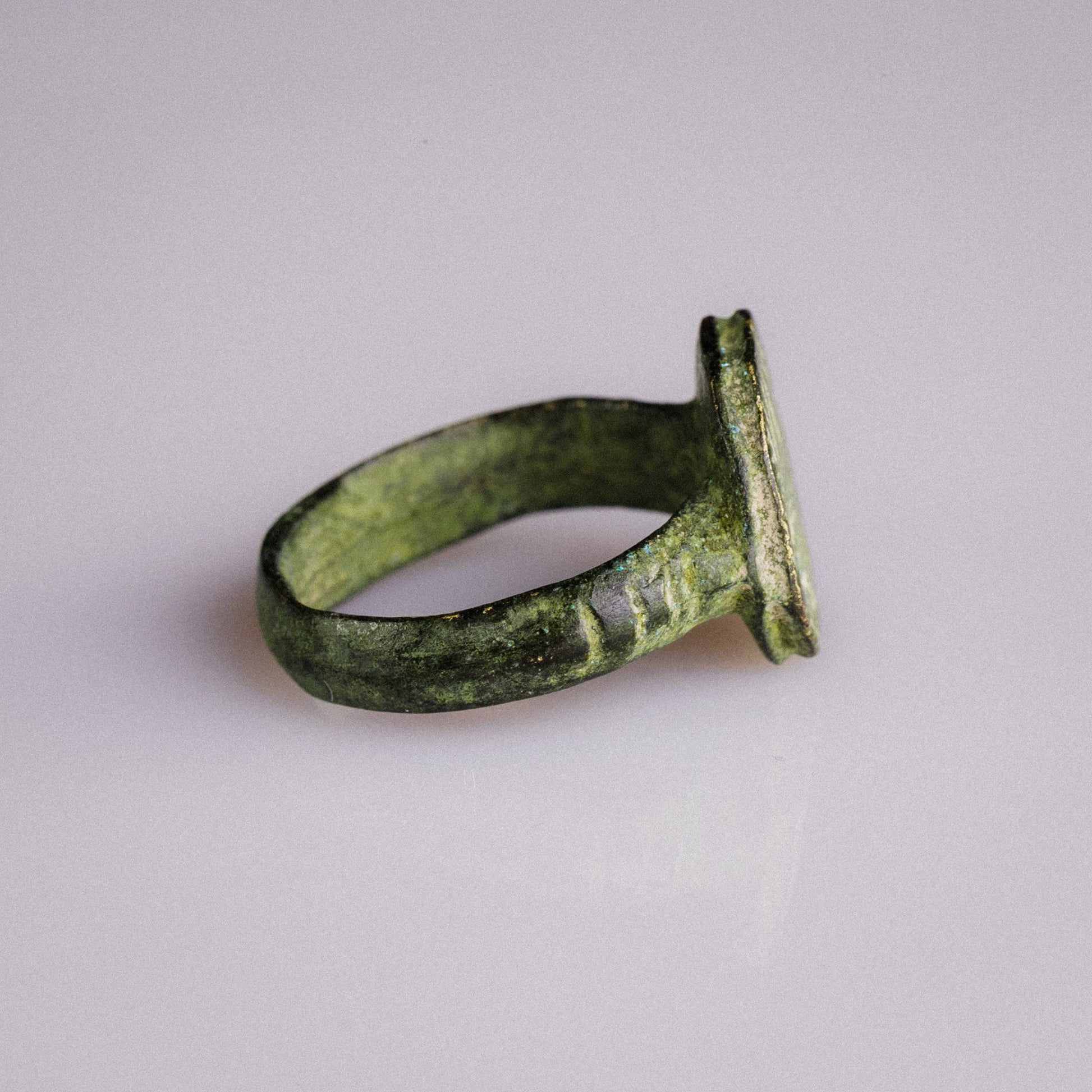 Medieval Signet Ring with Quatrefoil – “Wolfram” (13th–15th century AD) – EU 50 / US 5.25