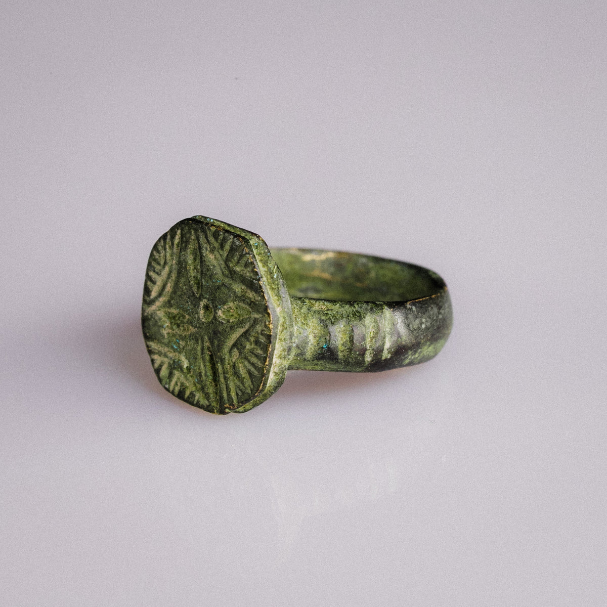 Medieval Signet Ring 'Wolfram' (13th-15th c. AD) EU 50/US 5.25