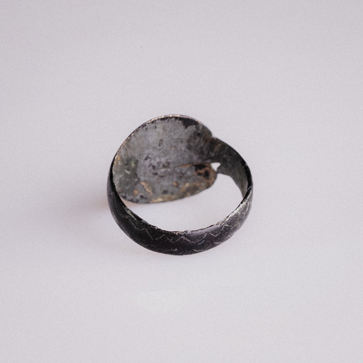 Medieval Bronze Ring 'Rotarius' (12th-14th c. AD) EU 47/US 4.25