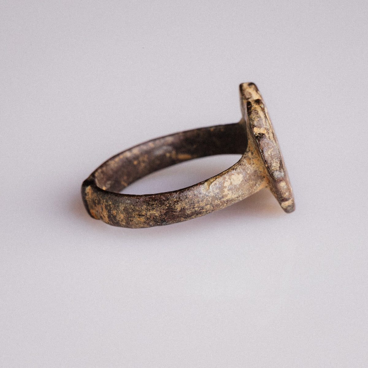 Medieval Bronze Signet Ring 'Adalric' (13th-15th c. AD) EU 56/US 7.75