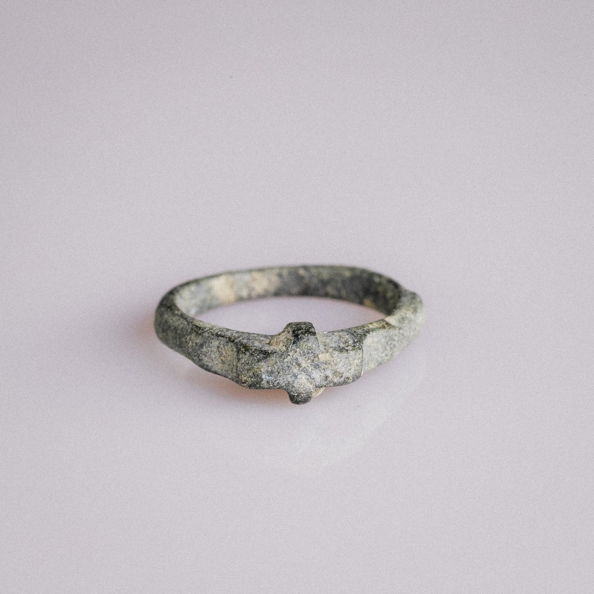 Medieval Bronze Ring with Raised Cross – “Fidelis” (12th–16th century AD) – EU 49 / US 5