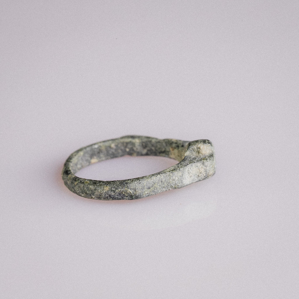 Medieval Bronze Ring with Raised Cross – “Fidelis” (12th–16th century AD) – EU 49 / US 5