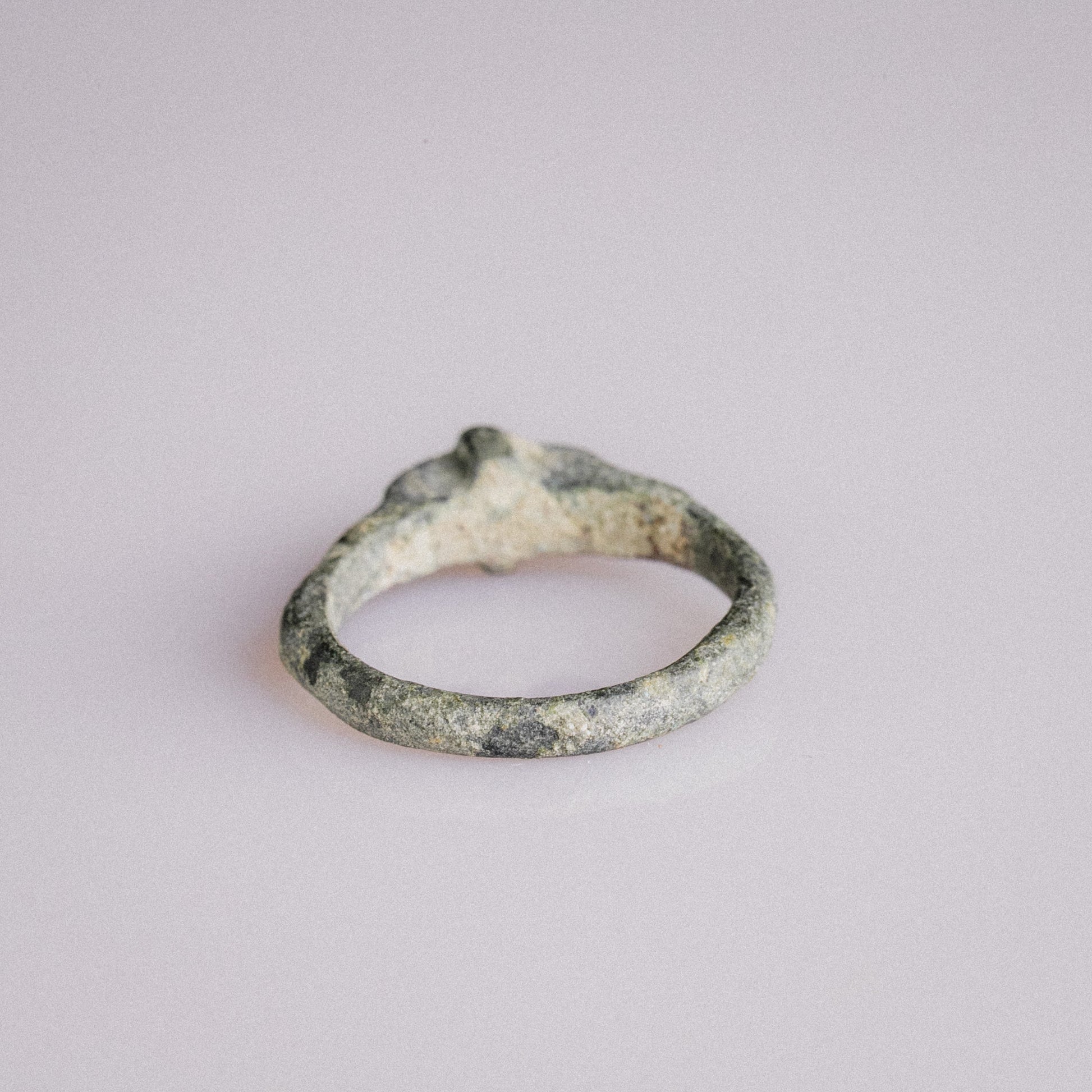 Medieval Bronze Ring with Raised Cross – “Fidelis” (12th–16th century AD) – EU 49 / US 5