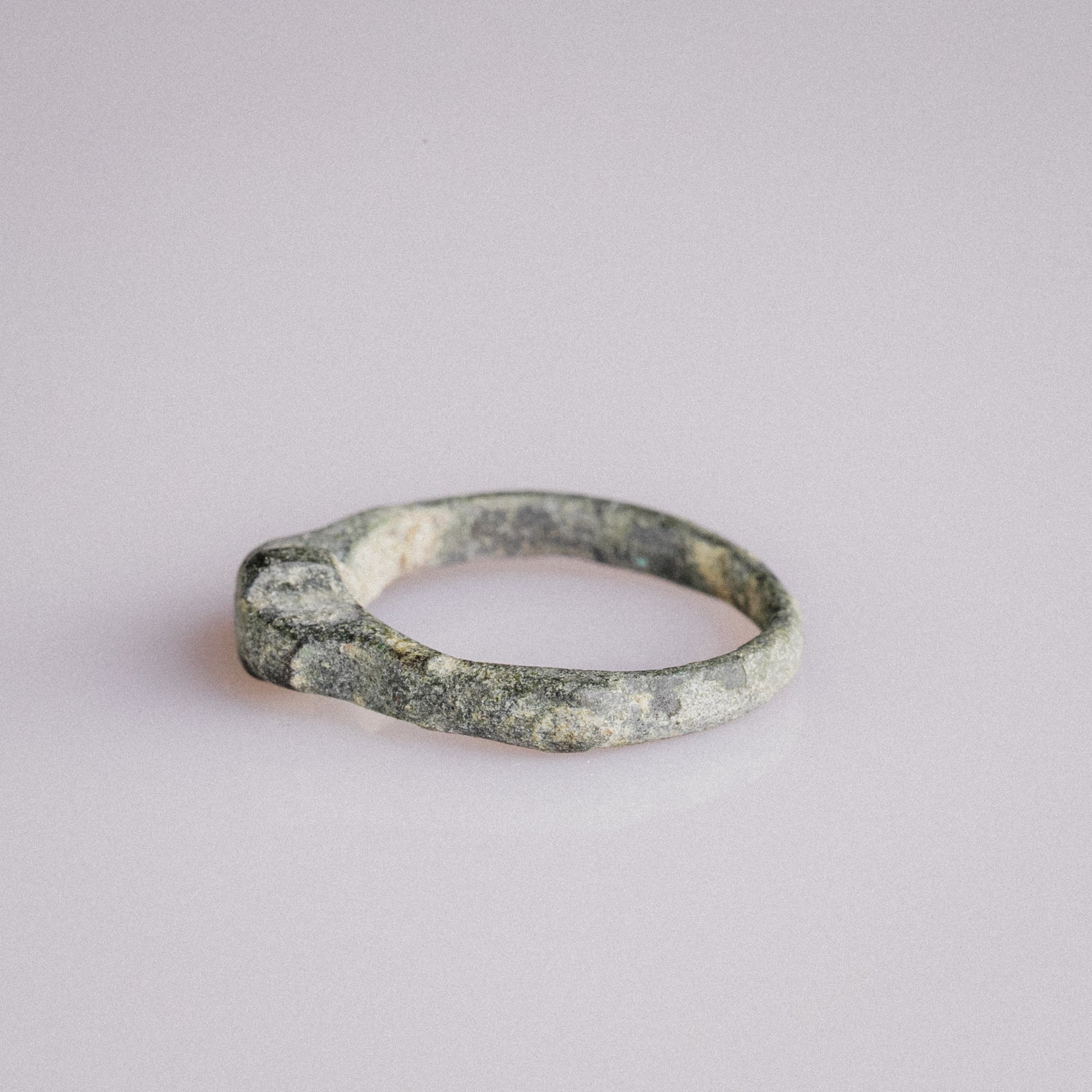 Medieval Bronze Ring with Raised Cross – “Fidelis” (12th–16th century AD) – EU 49 / US 5