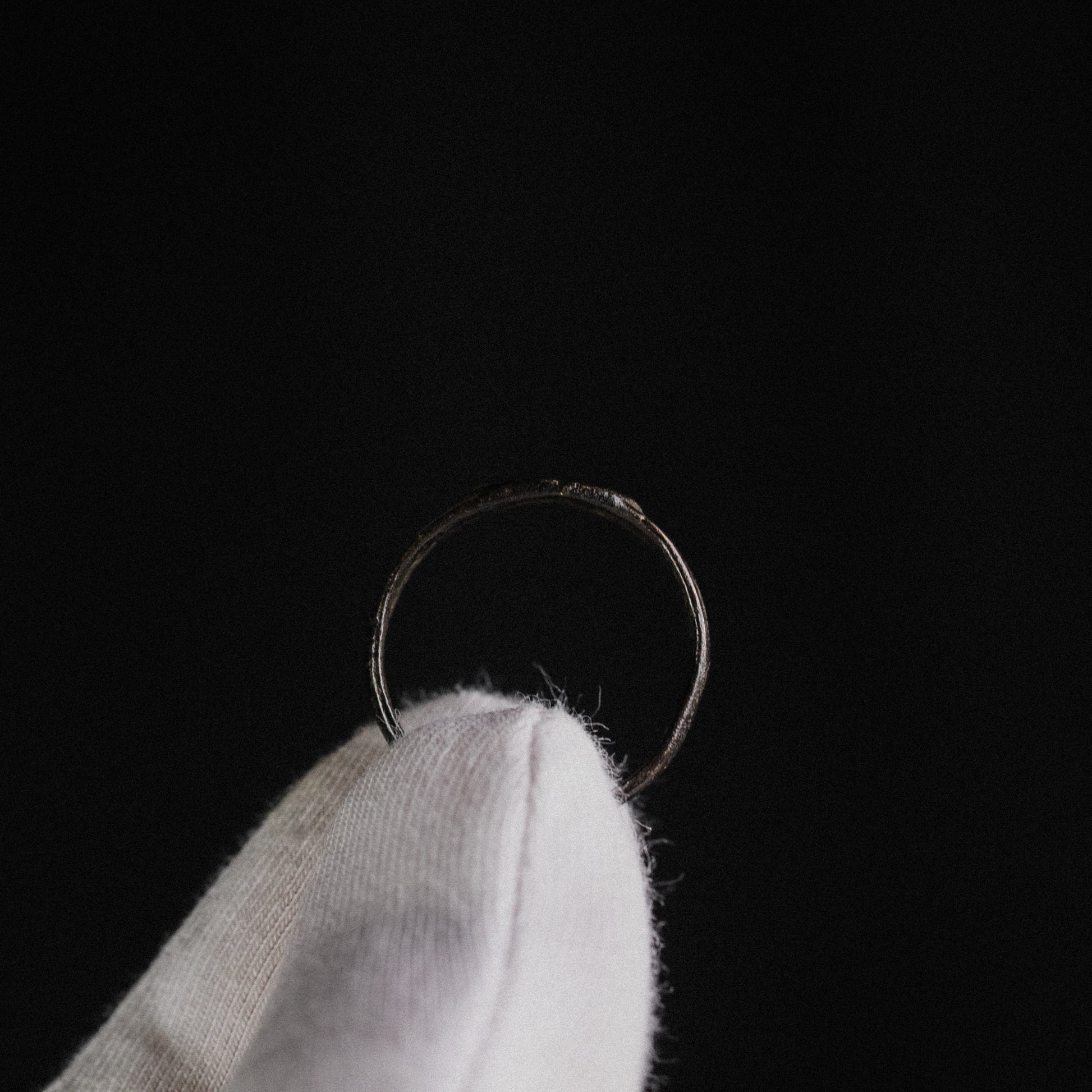 Medieval Bronze Signet Ring with Geometric Cross – “Eadric” (13th–15th century AD) – EU 61 / US 9.75