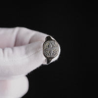 Early Medieval Bronze Signet Ring with Cross Motif – 'Corvin' (8th–11th century AD) — view 3