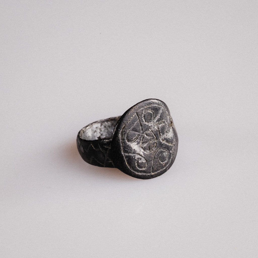 Medieval Bronze Ring – “Rotarius” (12th–14th century AD) – EU 47 / US 4.25