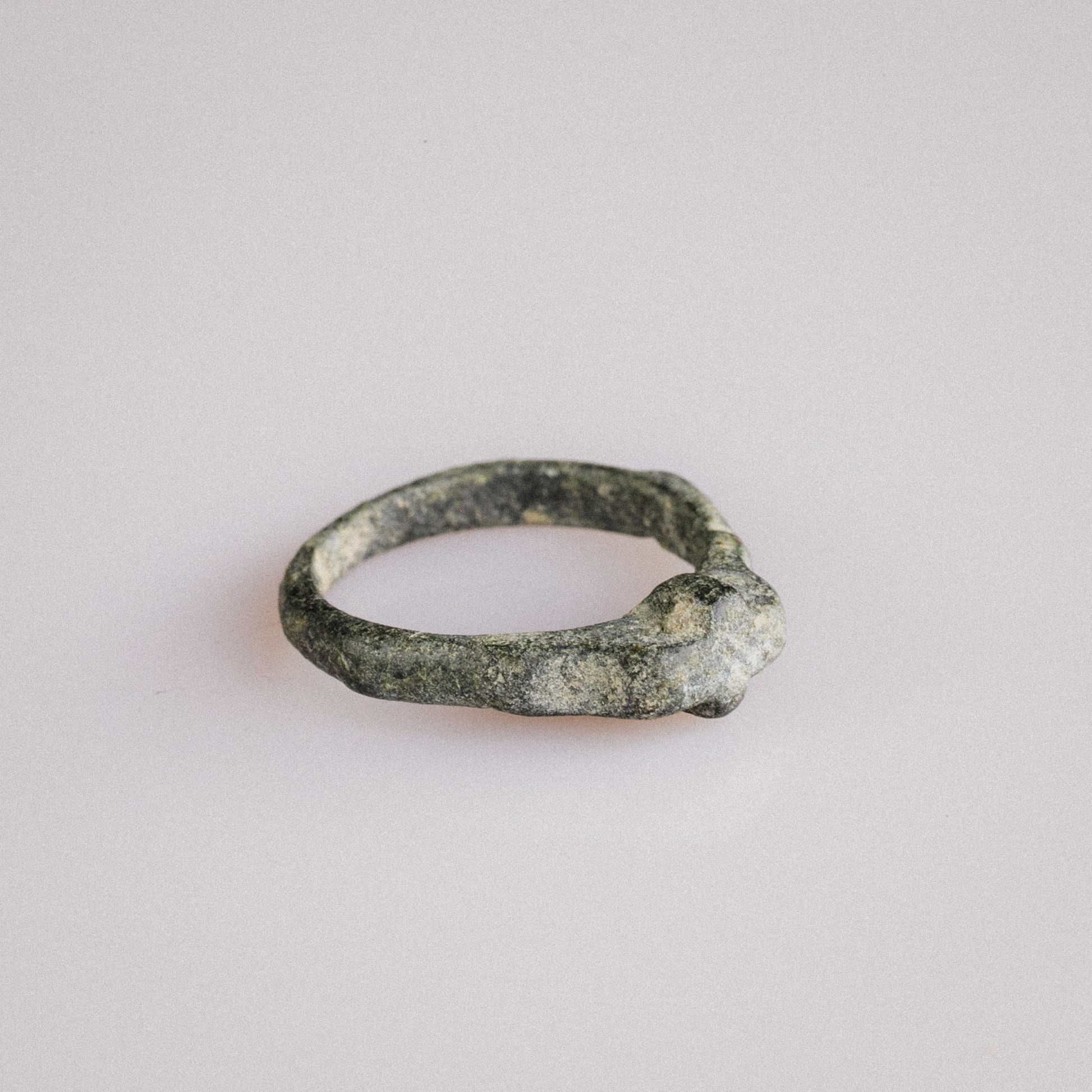 Medieval Bronze Ring with Raised Cross – “Fidelis” (12th–16th century AD) – EU 49 / US 5