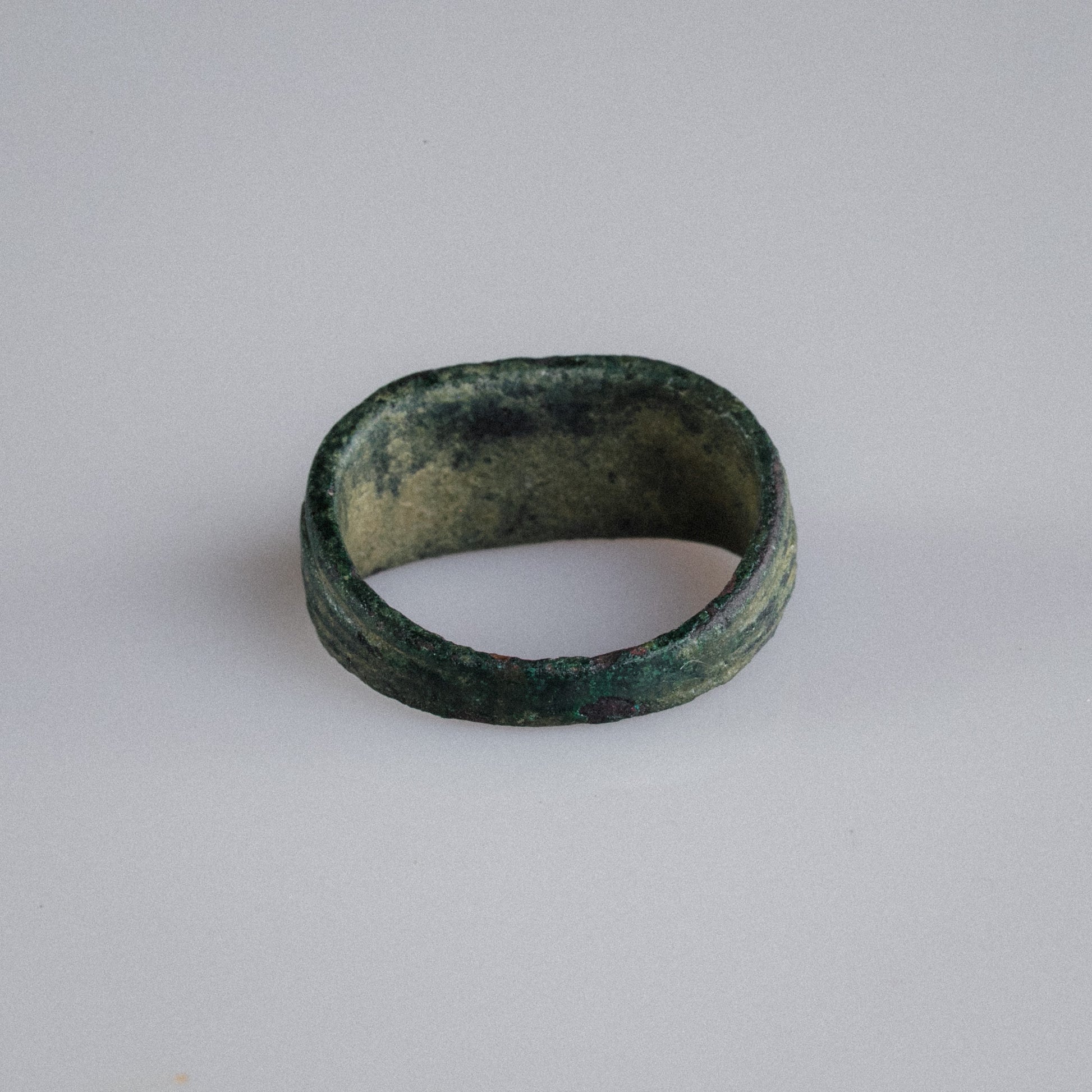 Roman Bronze Ring with Carnelian Intaglio Bust – “Faustina” (2nd–3rd century AD) – EU 52 / US 6.25