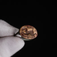 Roman Bronze Ring with Engraved Running Feline – 'Panthera' (2nd–3rd century AD) — view 8