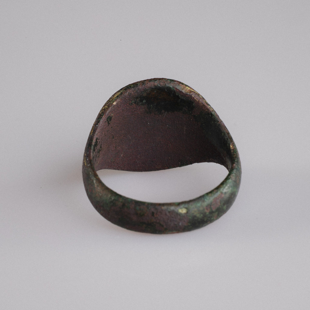 Byzantine Bronze Ring with Gold Inlay Bird Motif – “Geranos” (9th–11th c. AD) – EU 57 / US 8