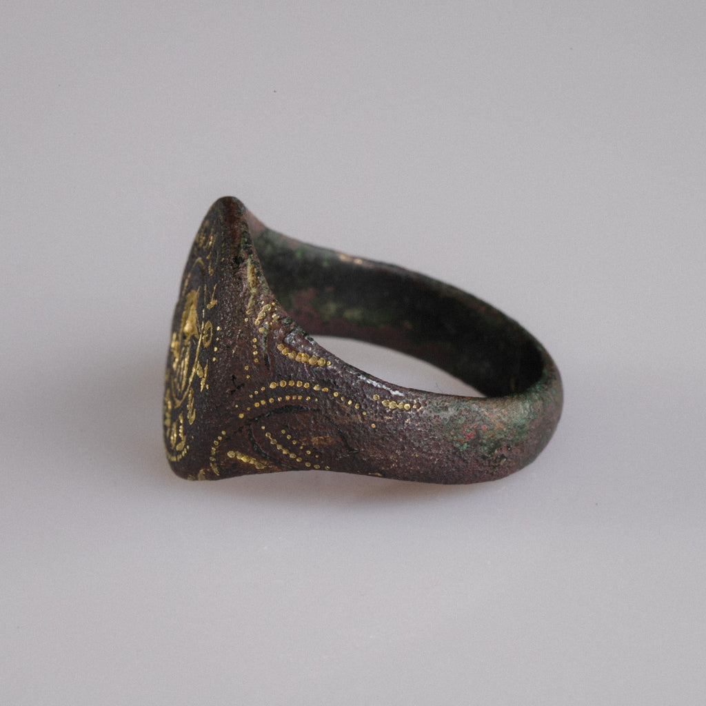Byzantine Bronze Ring with Gold Inlay Bird Motif – “Geranos” (9th–11th c. AD) – EU 57 / US 8