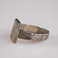 Opposite side view of Byzantine silver ring Theofanis with incised shoulder grooves