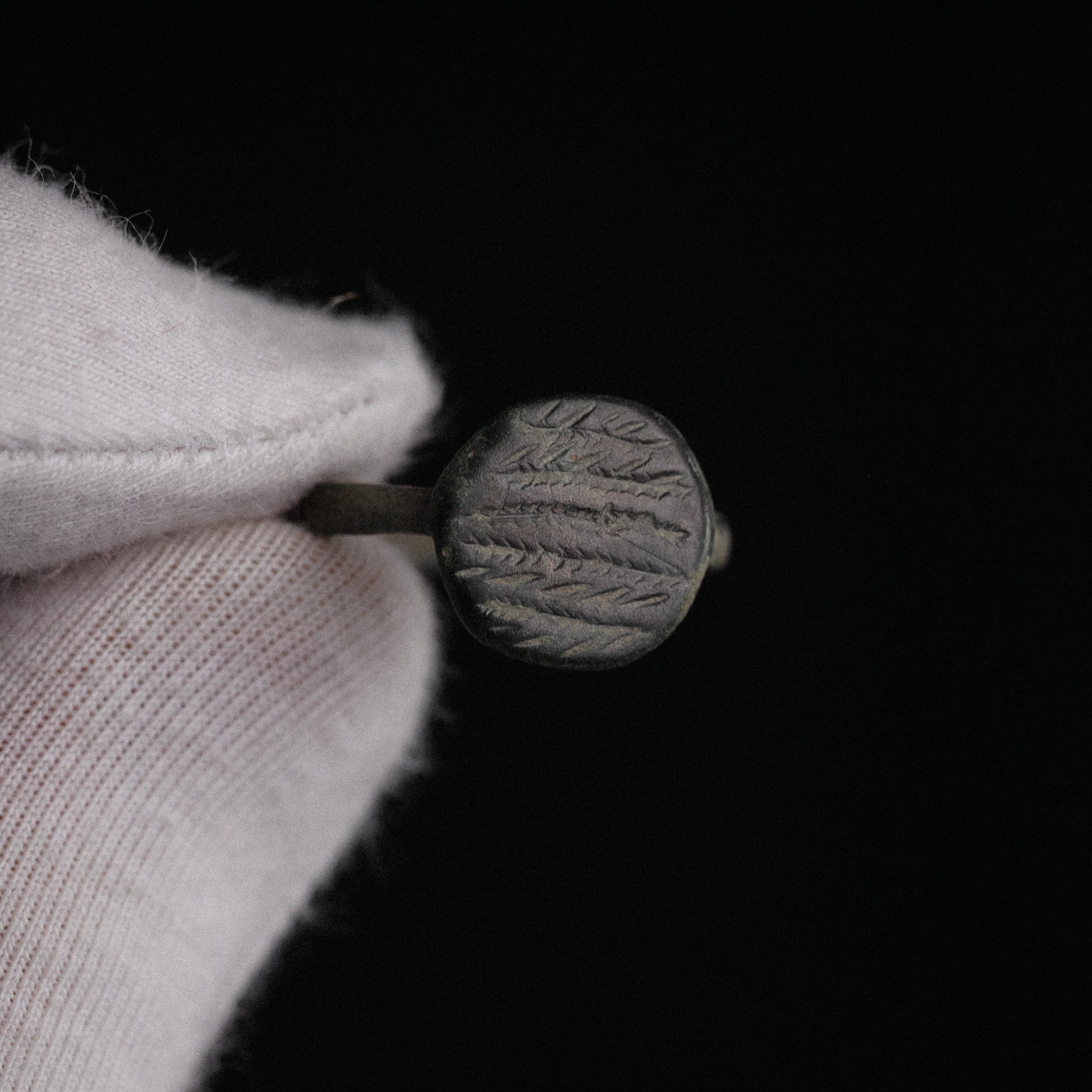 'Frondis' - Roman Bronze Ring (3rd–5th c. CE) EU 54 / US 7