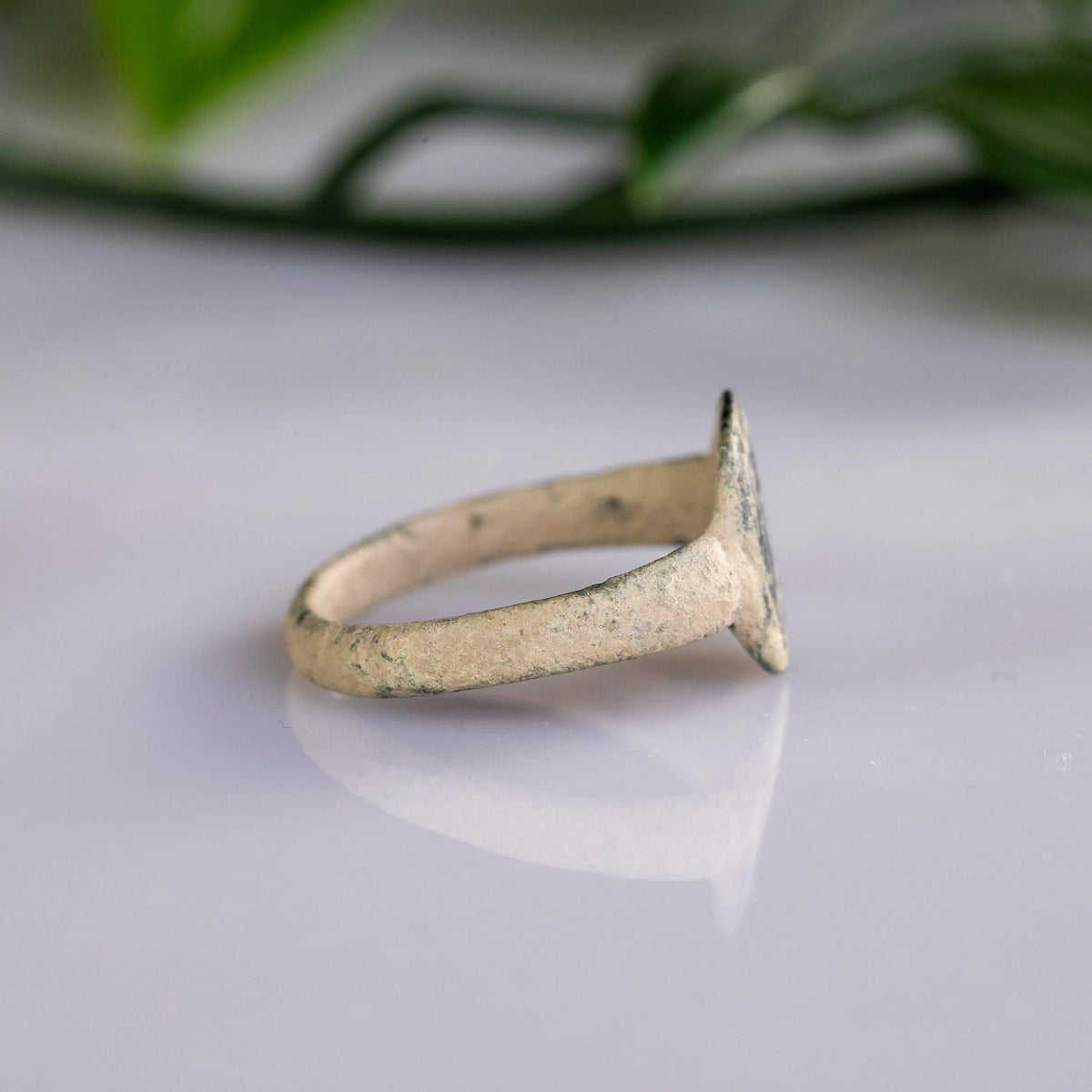 Medieval Bronze Signet Ring 'Osmundus' (13th-15th c. AD) EU 53/US 6.5