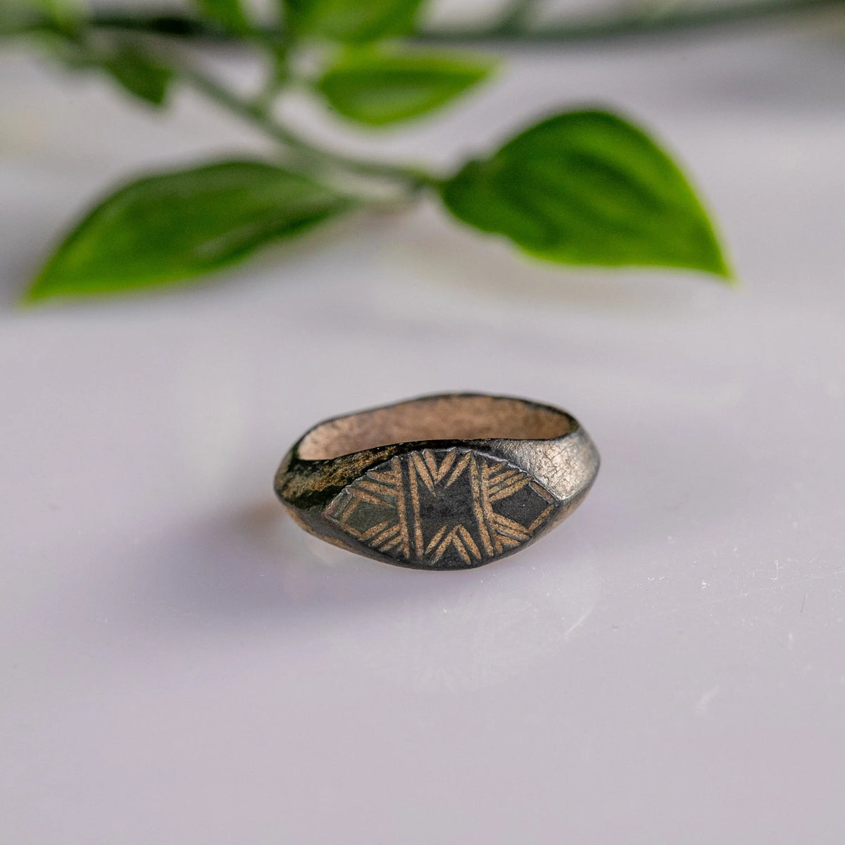 Medieval Bronze Ring 'Sigisbert' (10th-13th c. AD) EU 51/US 5.75