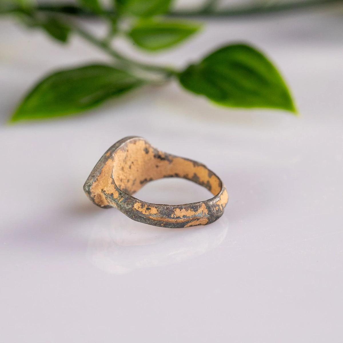 Late Roman Bronze Ring 'Vitorius' (2nd-4th c. AD) EU 51/US 5.5