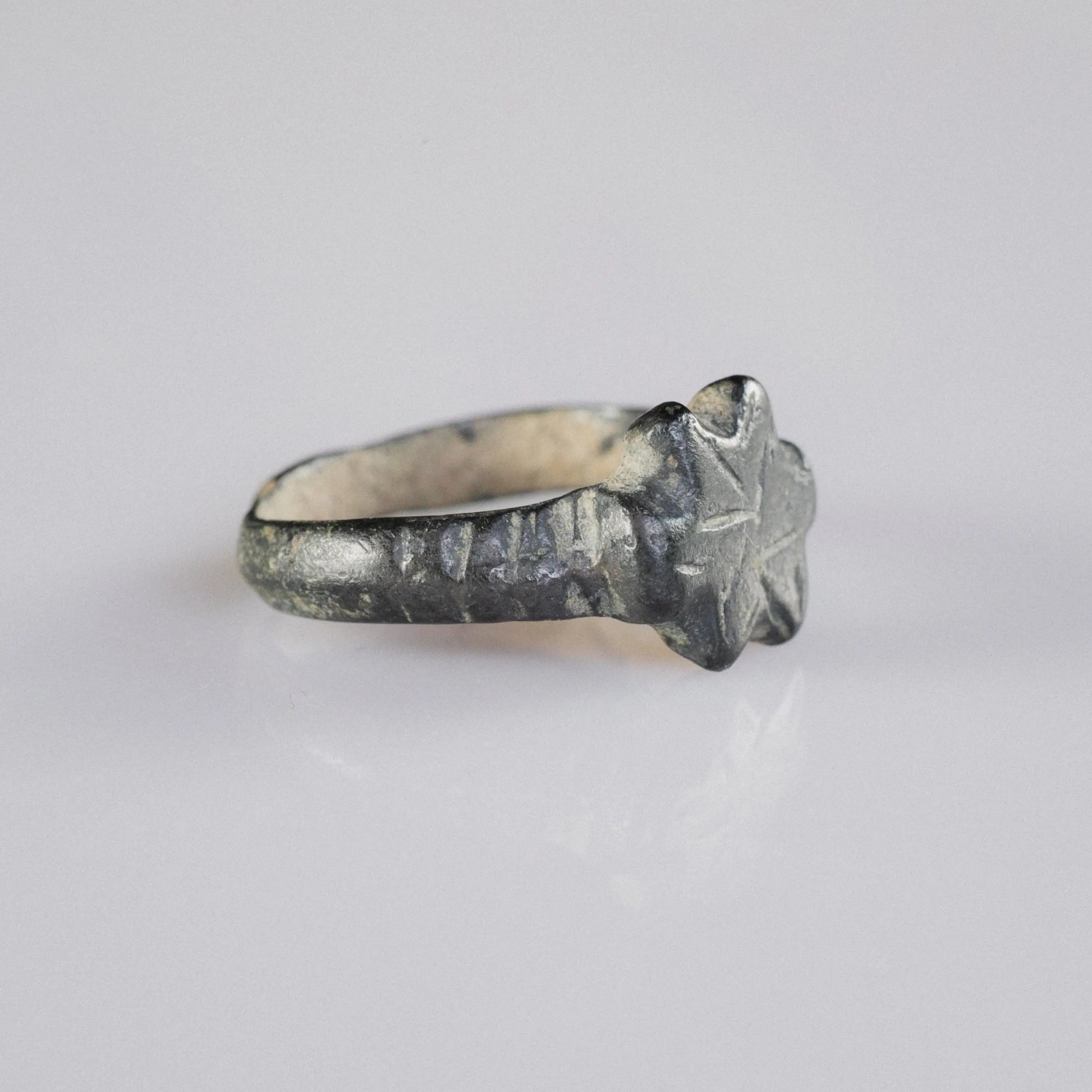 “Laurentius” – Medieval Bronze Signet Ring (12th–14th Century AD) – EU 52 / US 6 Aurora Antiqua