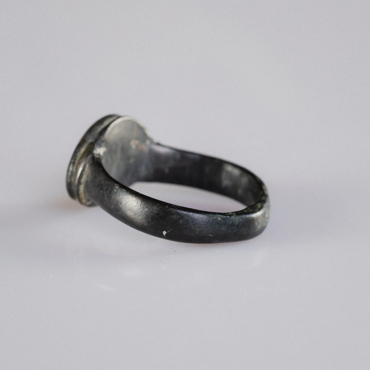 Medieval Bronze Signet Ring 'Hildebert' (12th-15th c. AD) EU 50/US 5.25