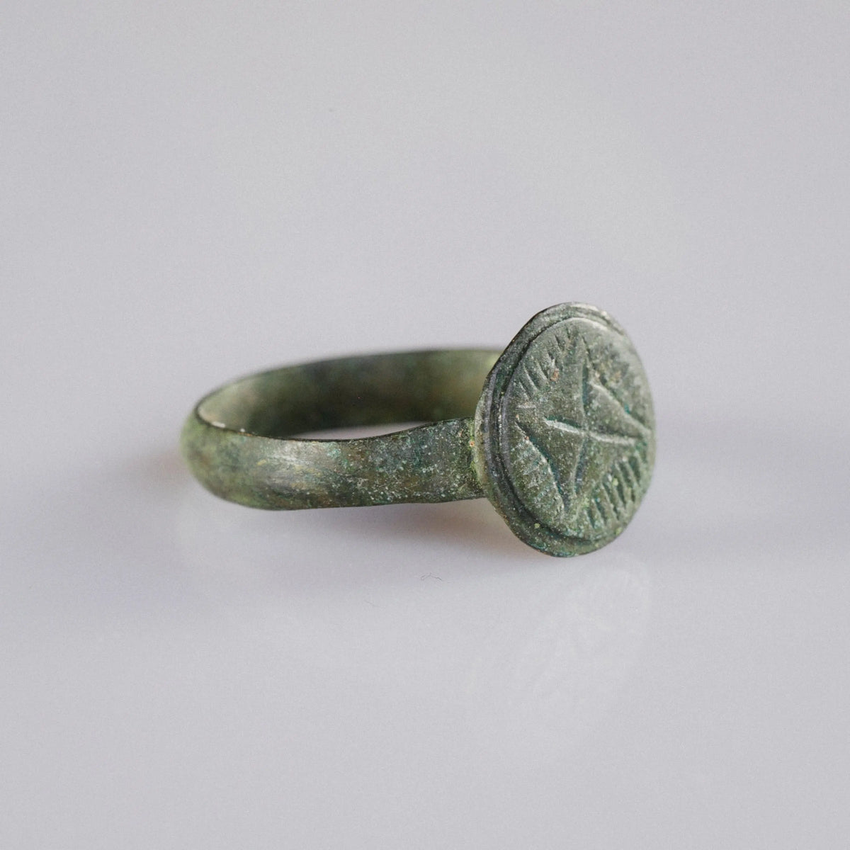 Medieval Bronze Signet Ring 'Godric' (10th-15th c. AD) EU 55/US 8