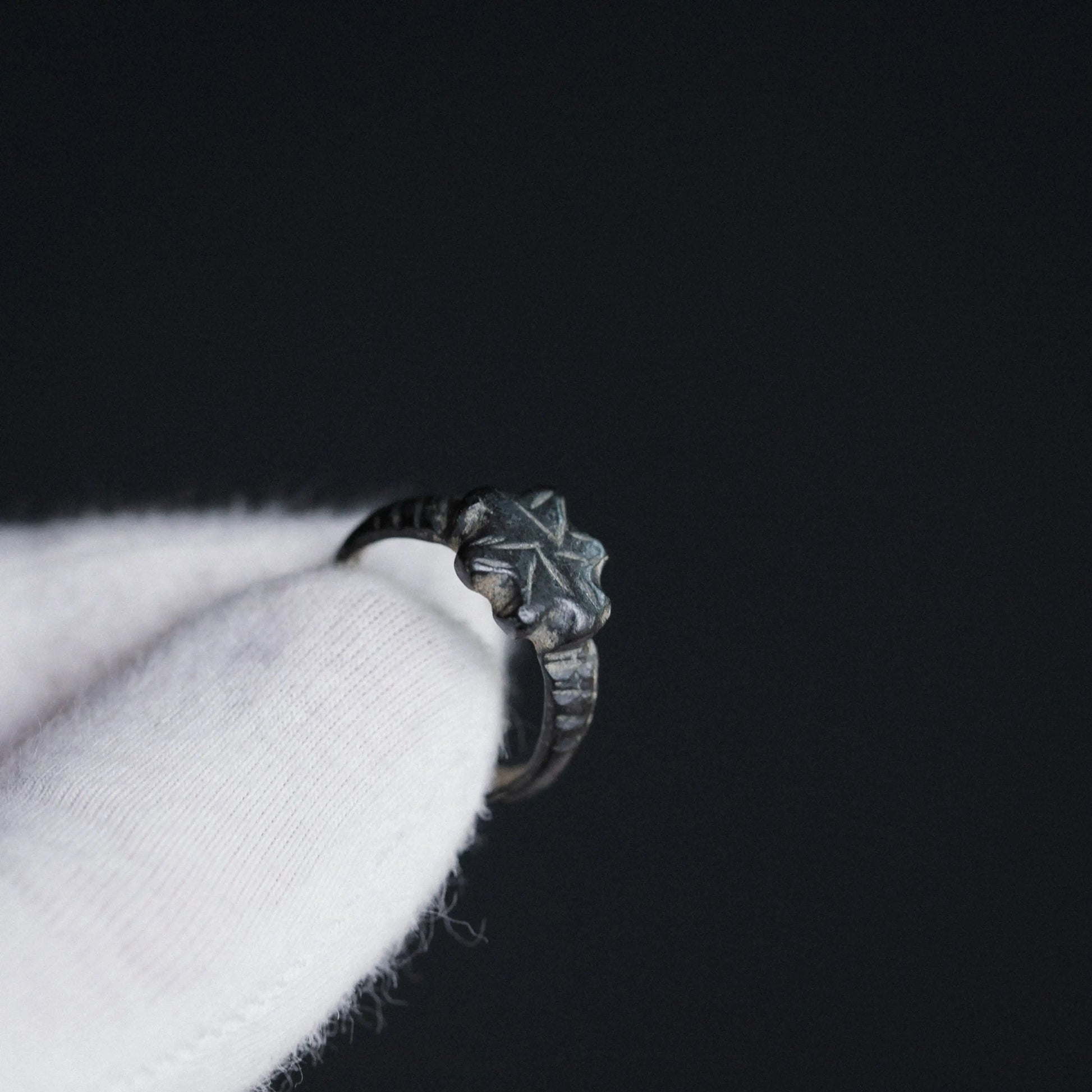 “Laurentius” – Medieval Bronze Signet Ring (12th–14th Century AD) – EU 52 / US 6 Aurora Antiqua