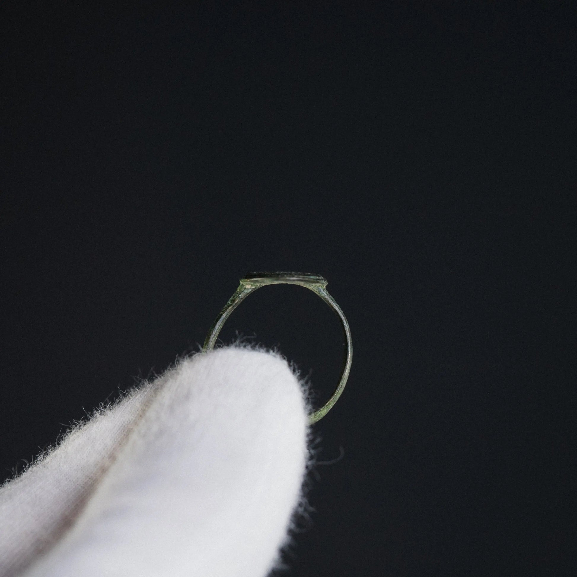 ‘Godric’ – Medieval Bronze Signet Ring (10th–15th Century AD) EU 55 / US 8 Aurora Antiqua