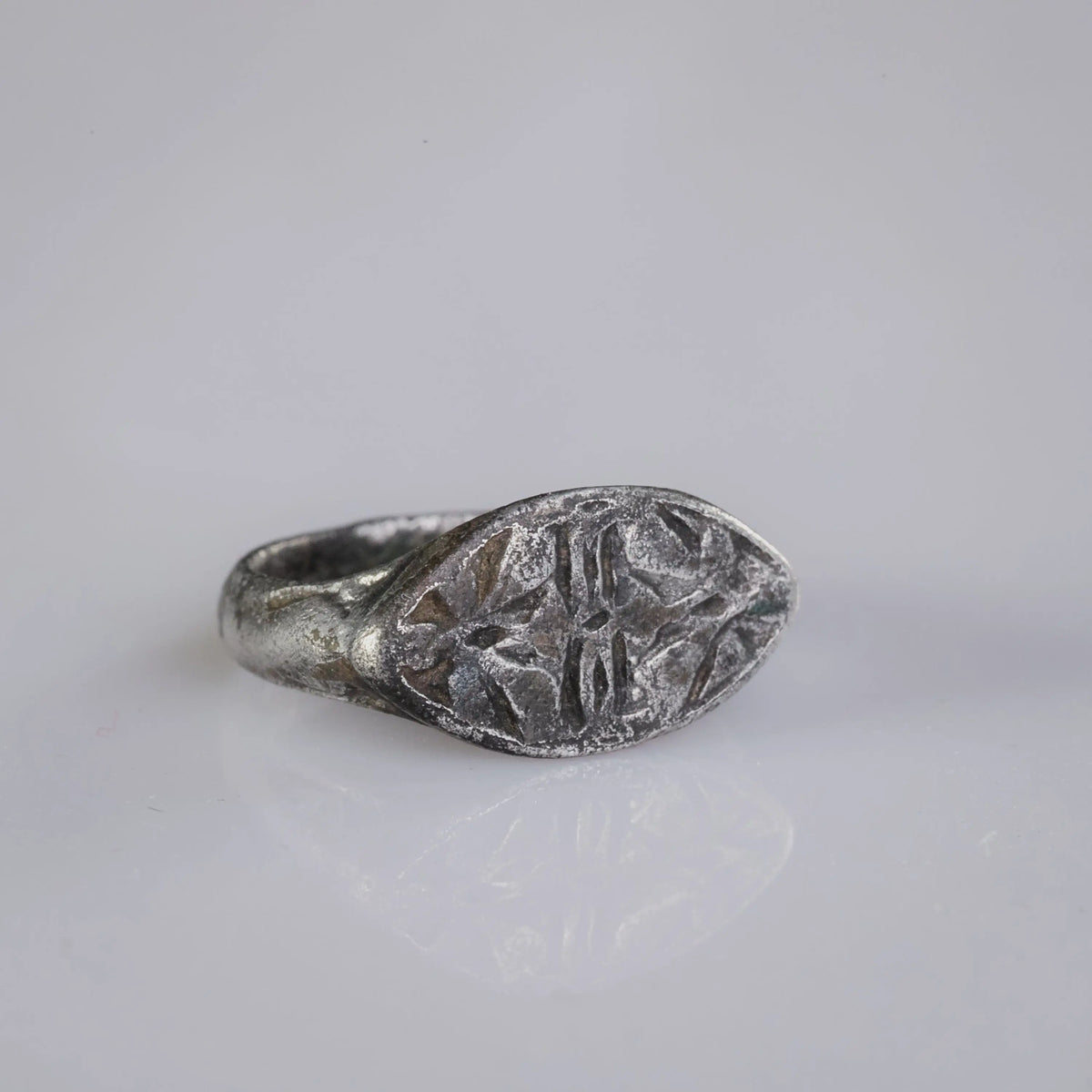 Medieval Silver Seal Ring 'Raimundus' (11th-13th c. AD) EU 50/US 5.25