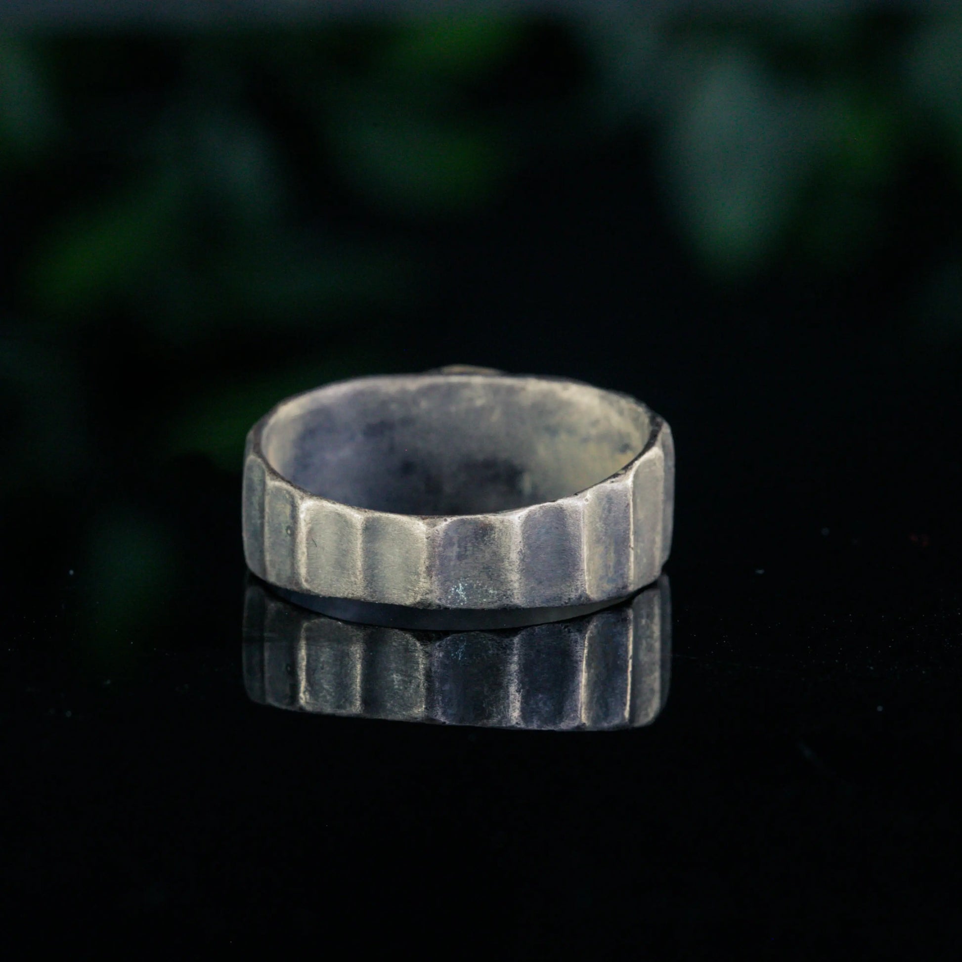 “Marcus” – Roman Silver Signet Ring with Intaglio Star & Laurel Wreath (3rd Century AD) – EU 58 / US 8.25 Aurora Antiqua