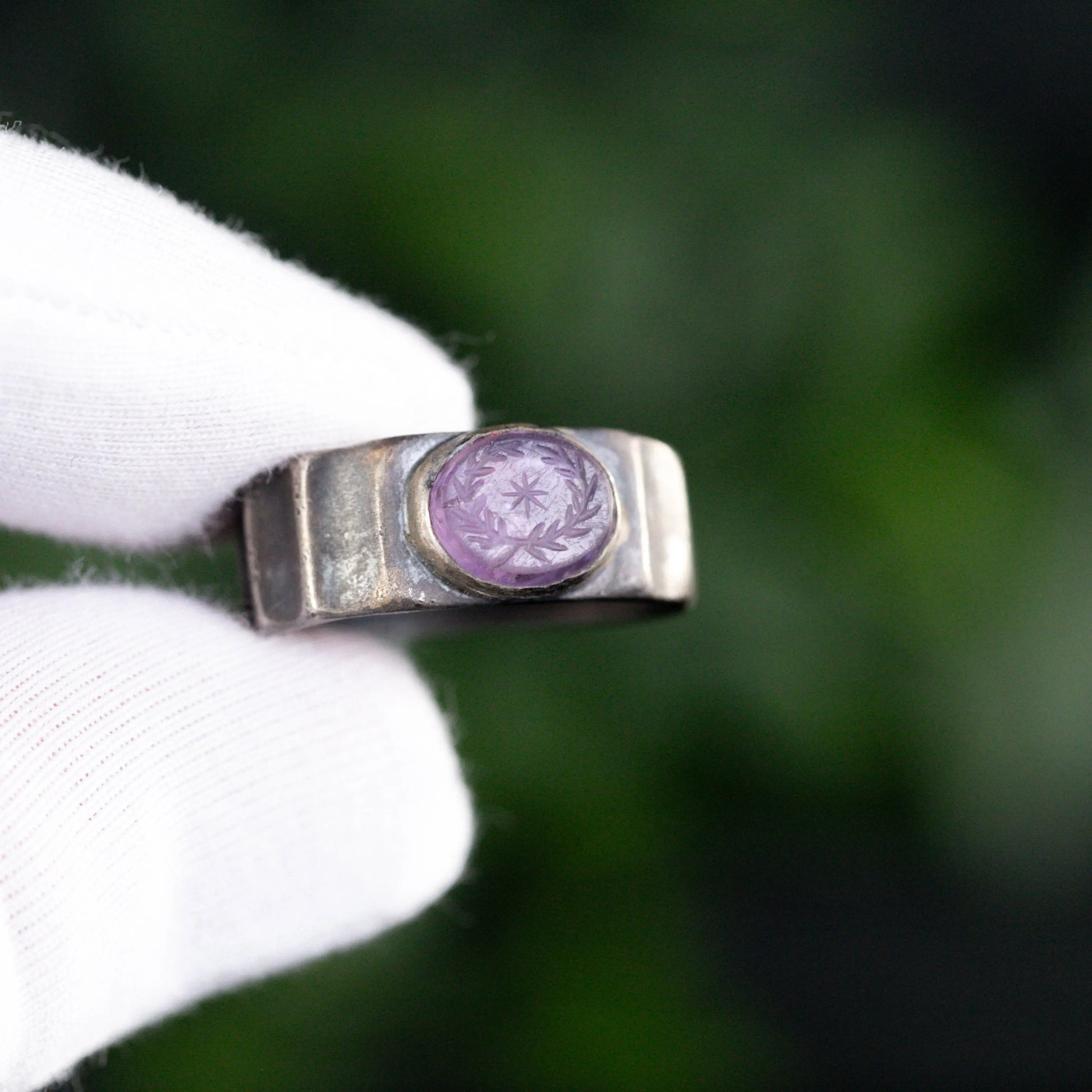 “Marcus” – Roman Silver Signet Ring with Intaglio Star & Laurel Wreath (3rd Century AD) – EU 58 / US 8.25 Aurora Antiqua