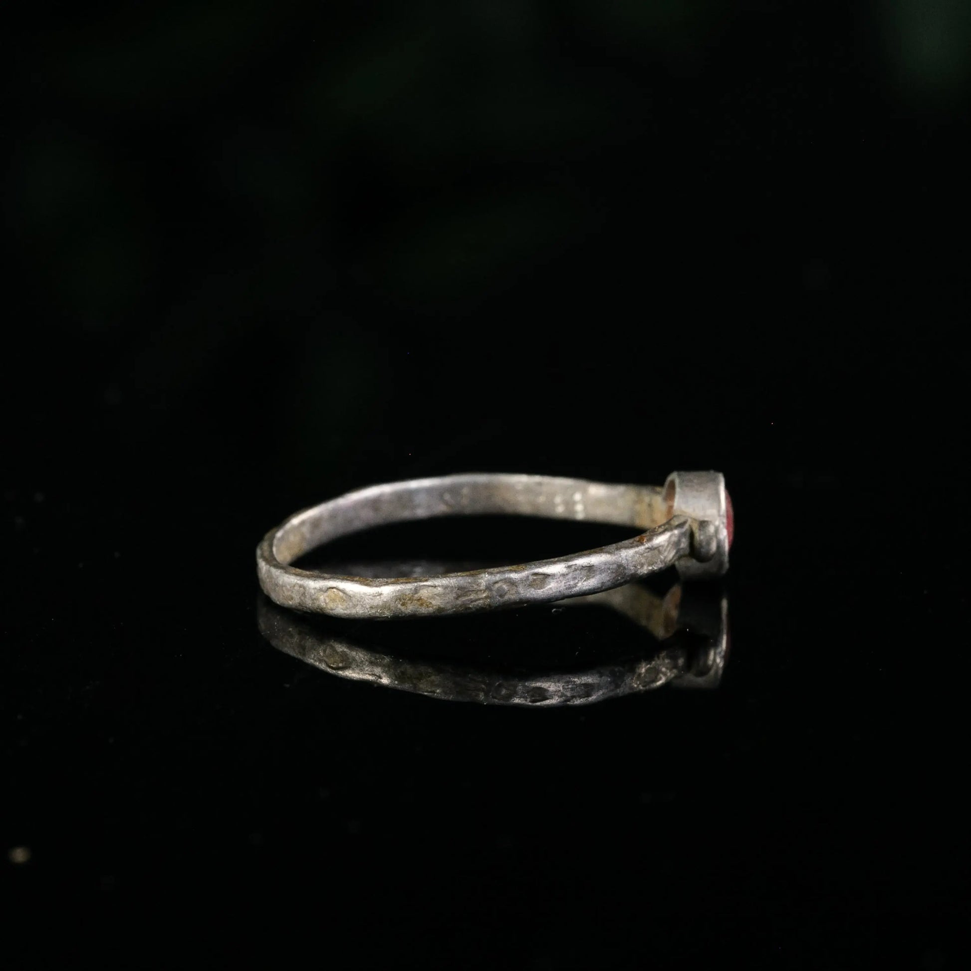 “Theodora” – Byzantine Silver Ring with Red Garnet (9th–12th Century AD) – EU 63 / US 10.5 Aurora Antiqua