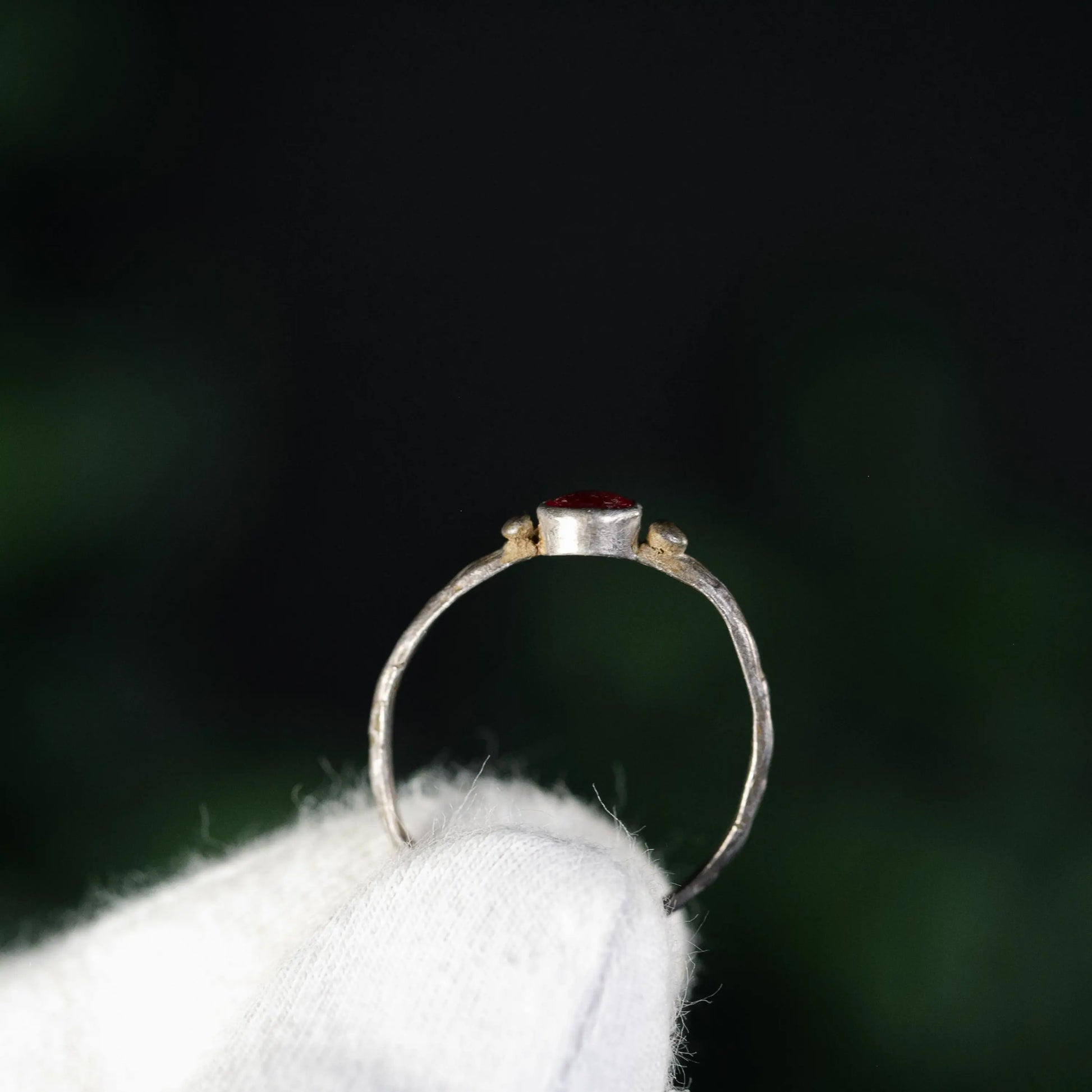 “Theodora” – Byzantine Silver Ring with Red Garnet (9th–12th Century AD) – EU 63 / US 10.5 Aurora Antiqua