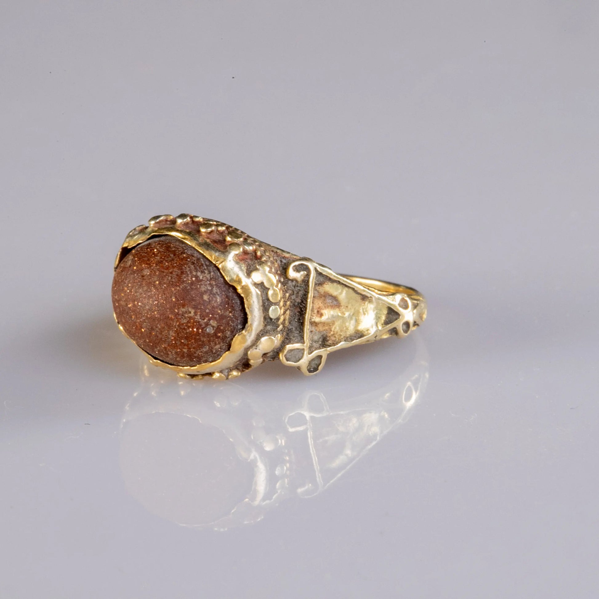 “Basil” – Roman–Early Byzantine Gold Ring (5th–7th Century AD) – EU 56 / US 7.6 Aurora Antiqua