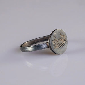 “Lucius” – Roman Silver Seal Ring Depicting a War Galley (1st–2nd Century AD) – EU 64 / US 10.5 Aurora Antiqua