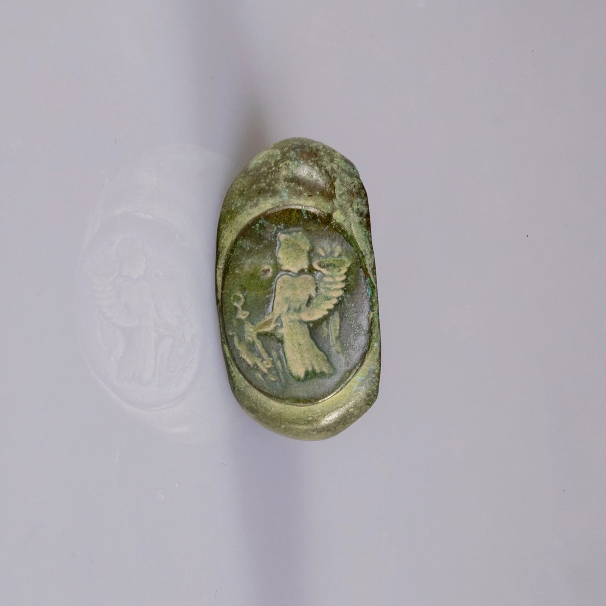 “Livia” – Roman Bronze Signet Ring Depicting Fortuna with Cornucopia (2nd–3rd Century AD) – EU 44 / US 3 Aurora Antiqua