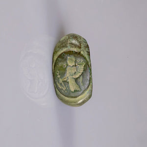 “Livia” – Roman Bronze Signet Ring Depicting Fortuna with Cornucopia (2nd–3rd Century AD) – EU 44 / US 3 Aurora Antiqua