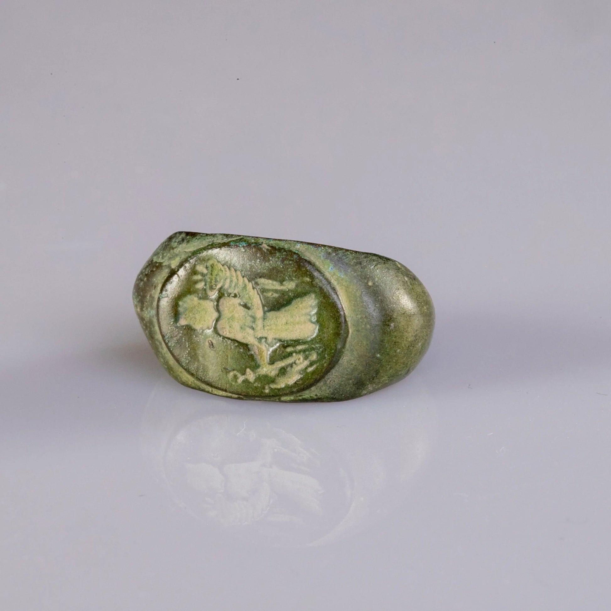 “Livia” – Roman Bronze Signet Ring Depicting Fortuna with Cornucopia (2nd–3rd Century AD) – EU 44 / US 3 Aurora Antiqua