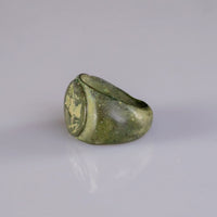“Livia” – Roman Bronze Signet Ring Depicting Fortuna with Cornucopia (2nd–3rd Century AD) – EU 44 / US 3 Aurora Antiqua