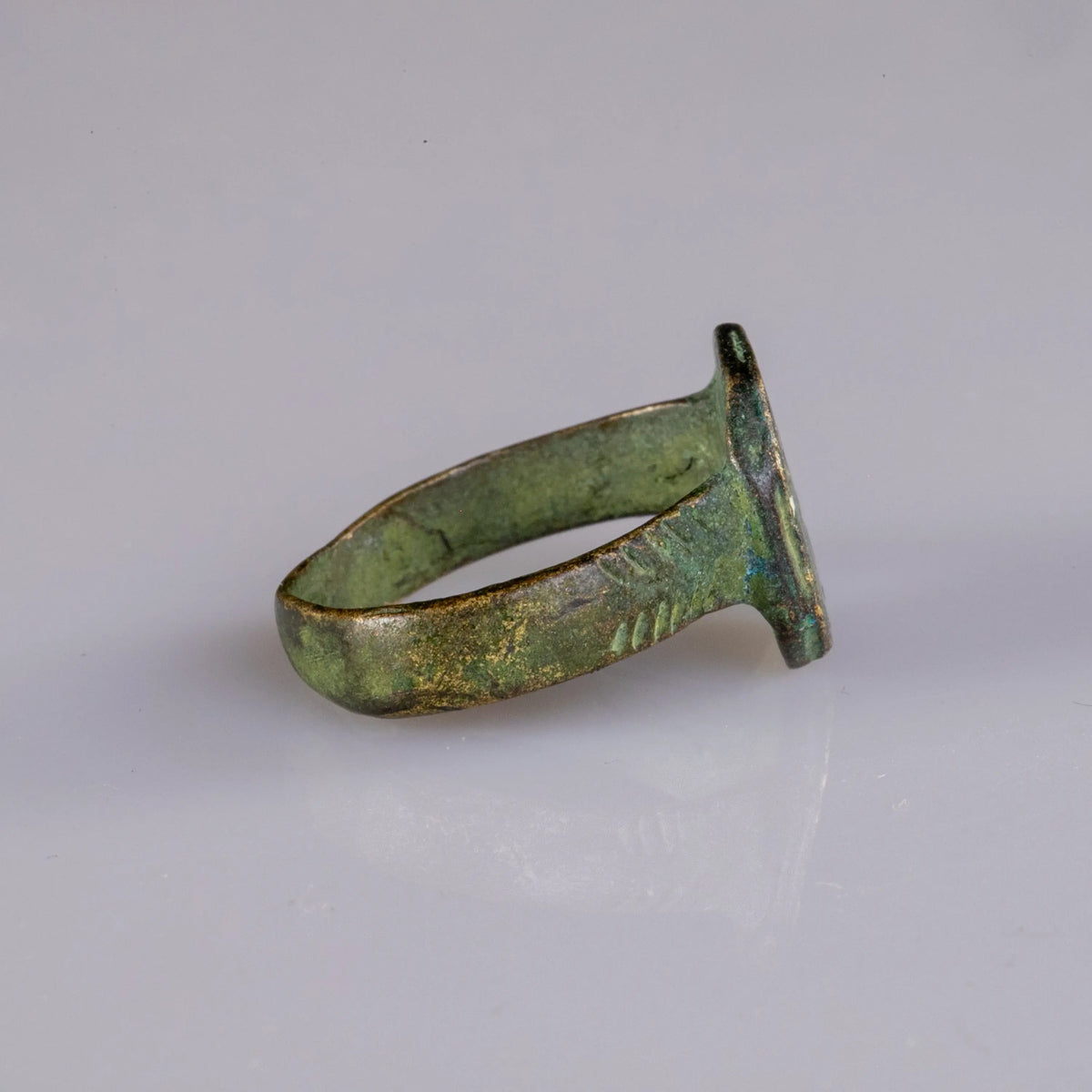 Roman Bronze Signet Ring 'Aelia' (2nd-3rd c. AD) EU 51/US 5.5