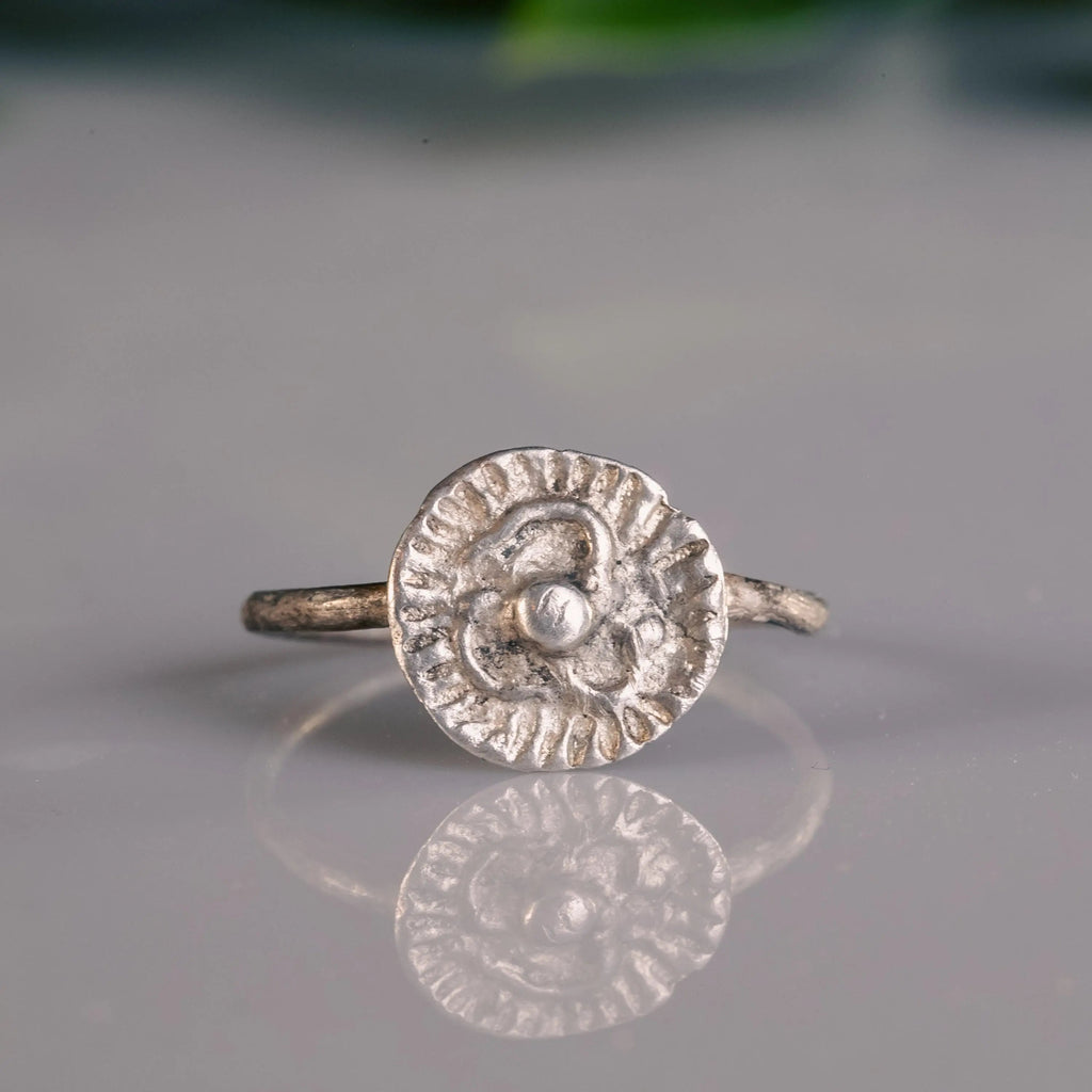 Celtic Silver Ring with Trisculum - “Brigid” (1st c. BC – 1st c. AD) – EU 60 / US 9.25 Aurora Antiqua