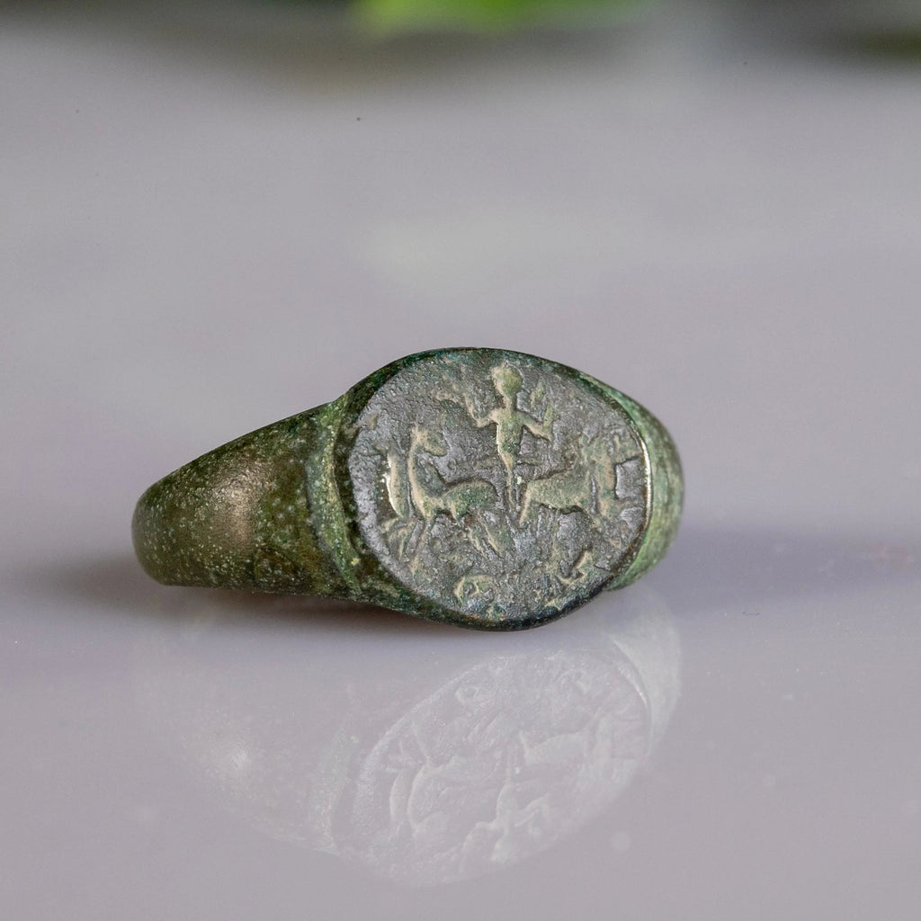 “Silvanus” – Roman Bronze Signet Ring with Hunter Scene (2nd–3rd Century AD) – EU 54 / US 7.75 Aurora Antiqua