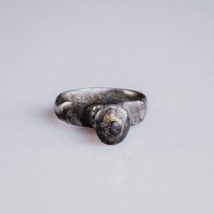 Medieval Silver Ring with Button Bezel – “Oswin” (9th–11th c. AD) – EU 47 / US 4.75 Aurora Antiqua