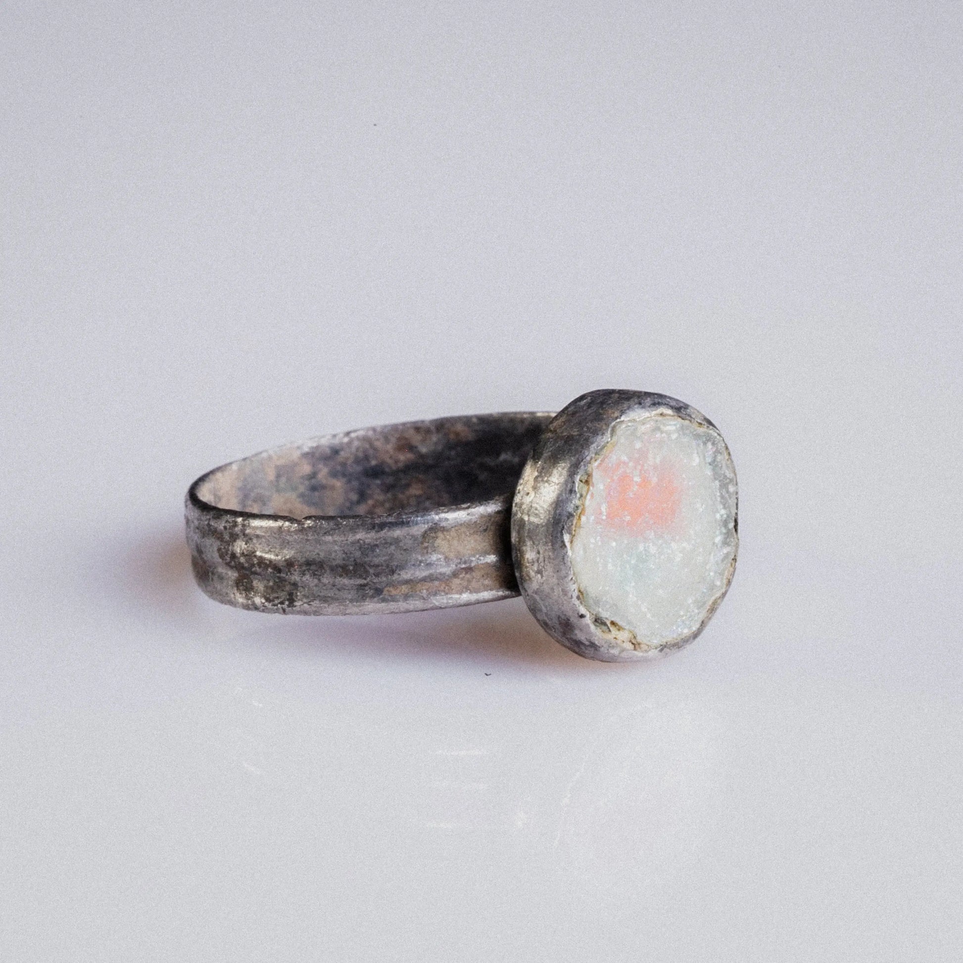 Early Medieval Silver Ring with Glass Inlay – “Corvin” (6th–9th c. AD) – EU 60 / US 9.25 Aurora Antiqua