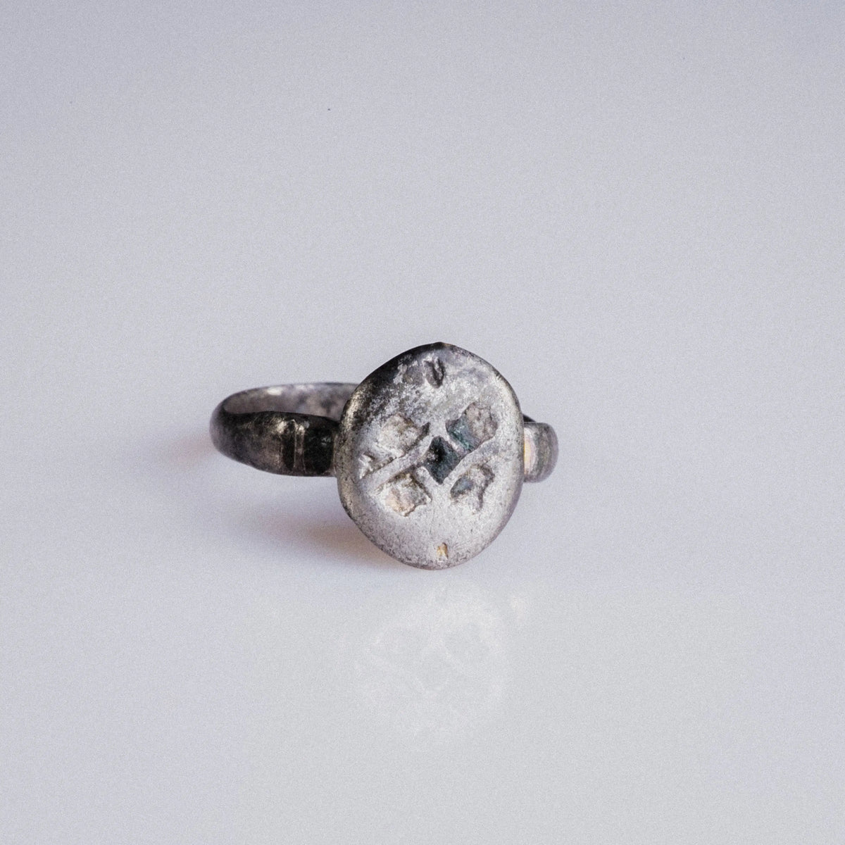 Medieval Silver Ring 'Ward' (9th-12th c. AD) EU 51/US 5.75