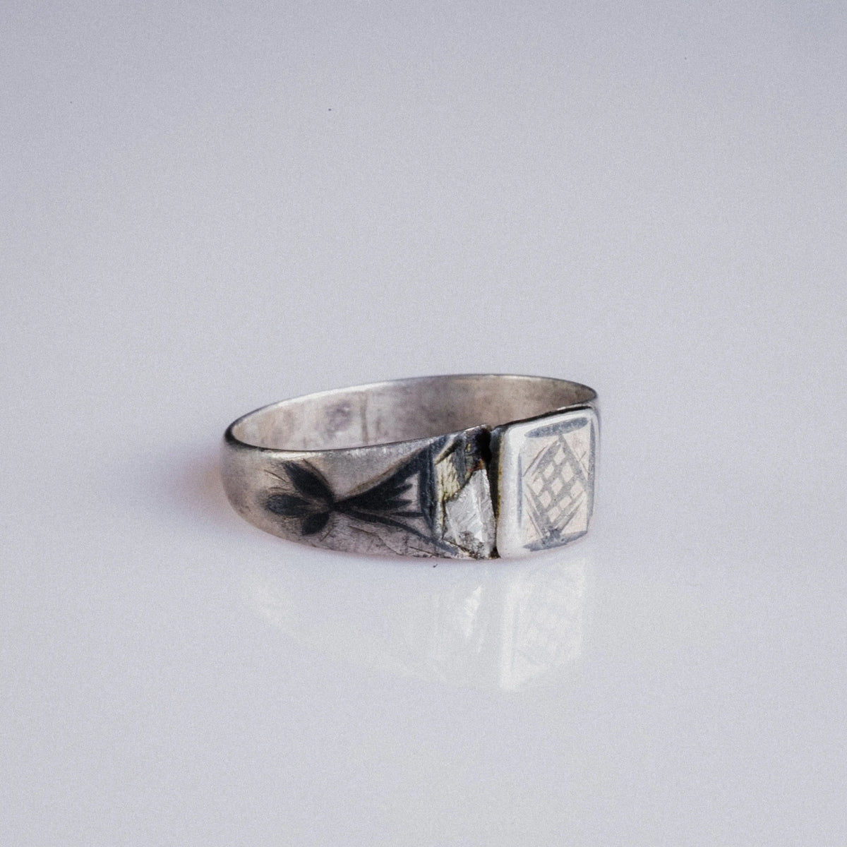 Medieval Silver Ring 'Alaric' (6th-10th c. AD) EU 57/US 8.5